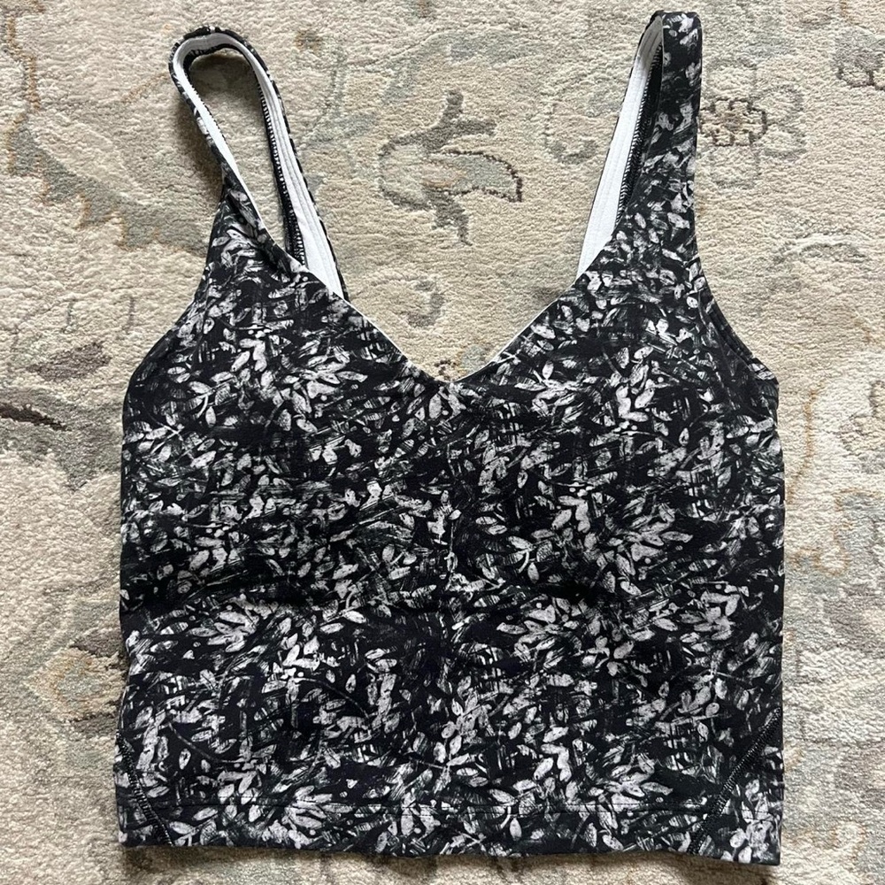 Black and White Patterned Women's Top